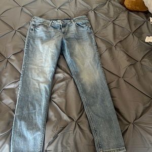 Old navy light blue jeans, size 14 long women’s stretchy